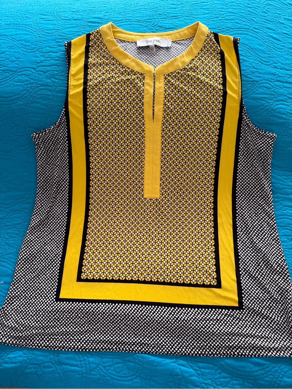 Jones Studio Yellow and Black Sleeveless Tank Top